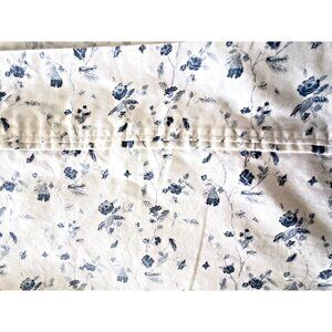 Threshold Queen Size Flat Sheet Blue White 100% Cotton Mini Flowers PRISTINE